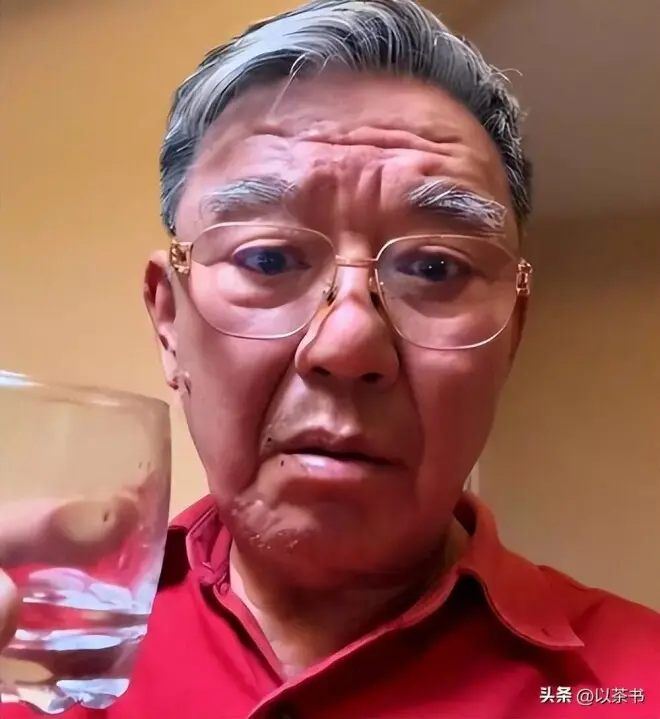 74岁住上海豪宅的李立群，三个子女均未成家
