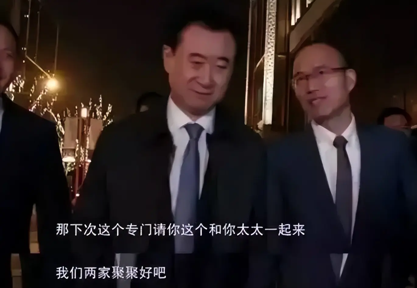 比王健林还“惨”！上海前首富4年卖光800亿资产