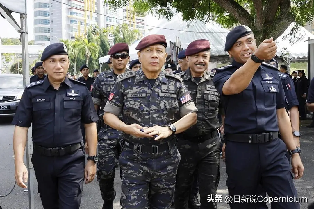 女生与男子开房身亡，凌晨2点曾打给母亲求救
