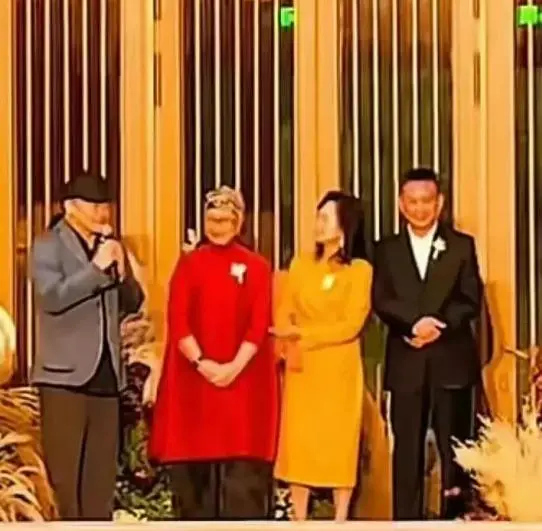 刘欢女婿长相帅气,履历优秀,难怪能娶到刘一丝