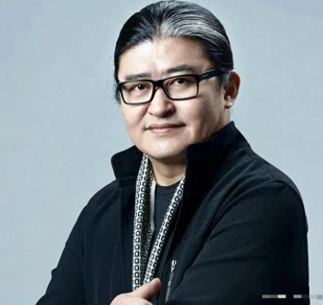 刘欢女婿长相帅气,履历优秀,难怪能娶到刘一丝