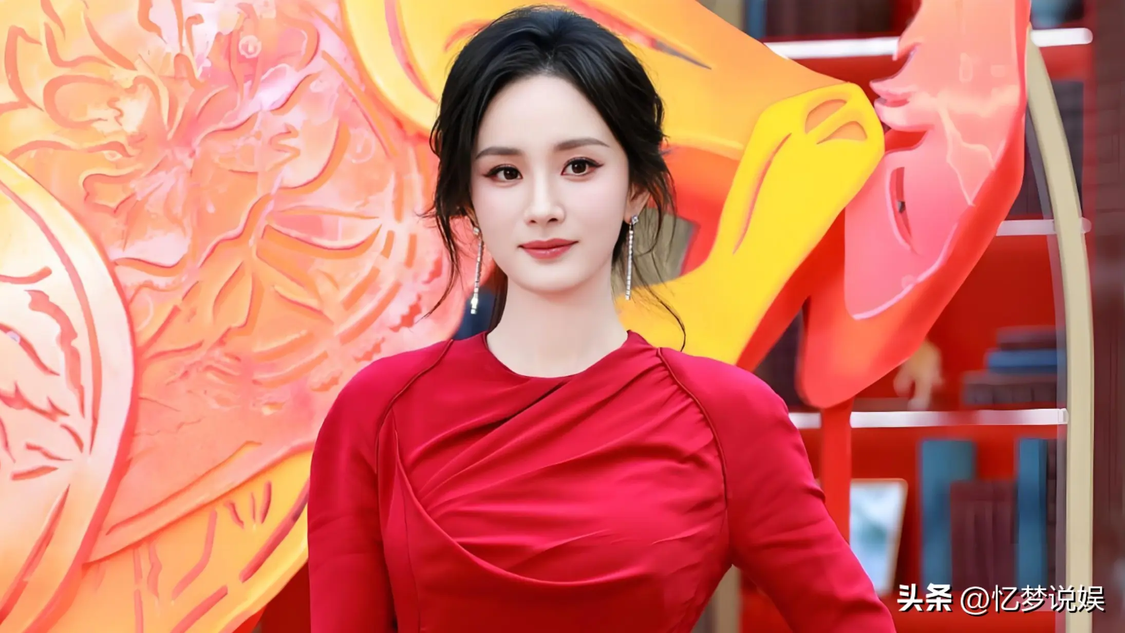 杨幂刘恺威离婚8年，小糯米12岁香港读书