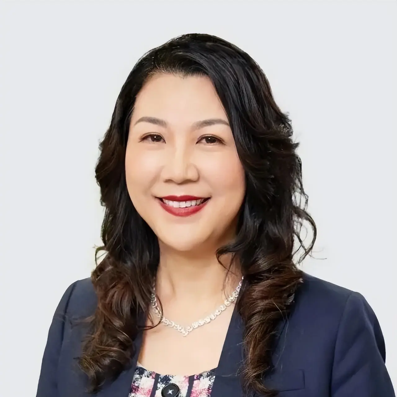 中国女药王，掀了全球药王的桌子