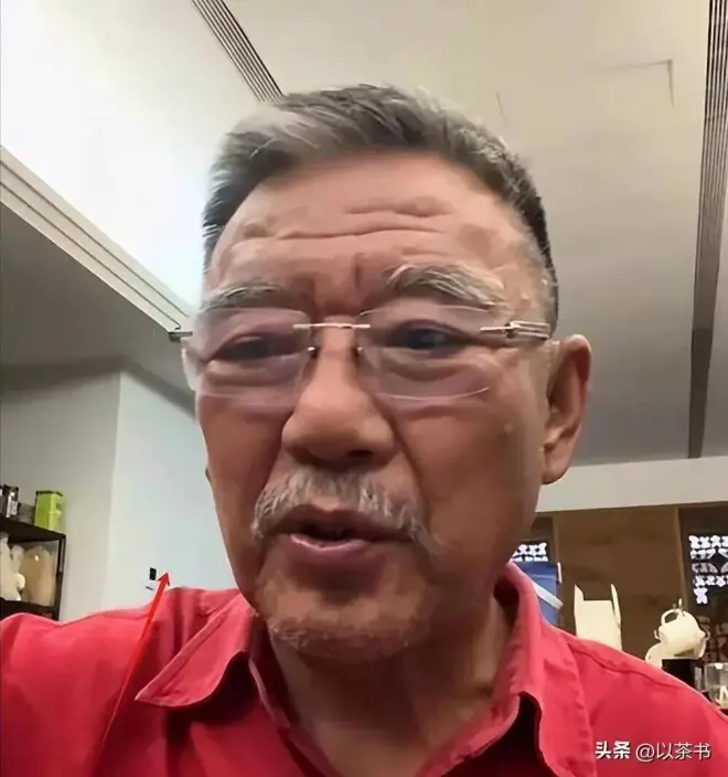 74岁住上海豪宅的李立群，三个子女均未成家