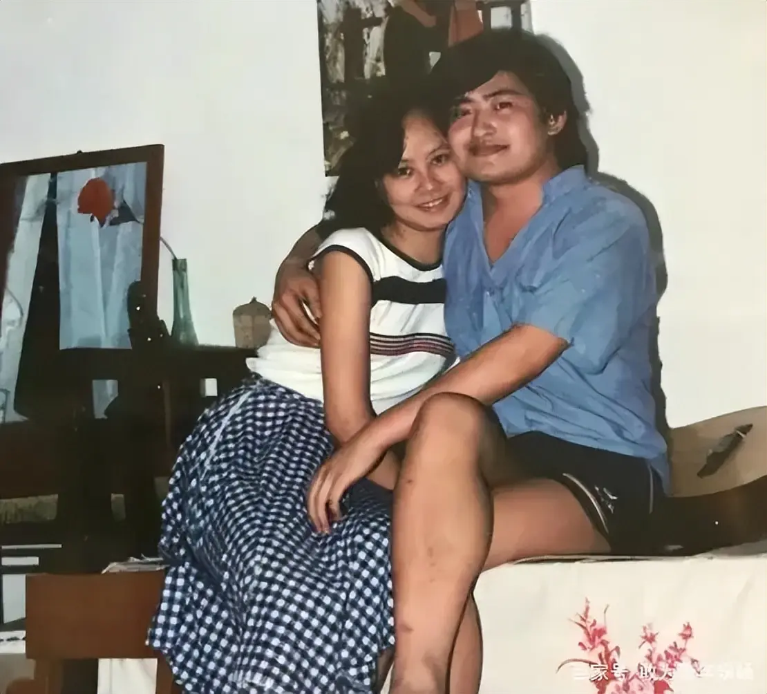 刘欢女婿长相帅气,履历优秀,难怪能娶到刘一丝