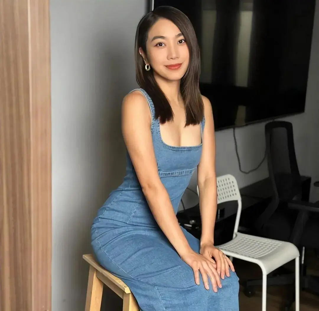 80岁秦沛：定居加拿大，很宠日本妻子