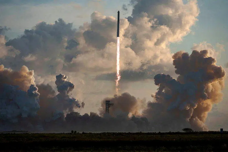第14次试飞成功 SpaceX星舰首入地球轨道