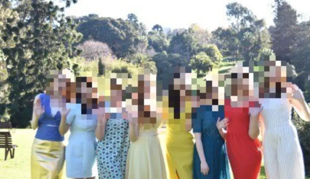18岁少女给70岁老汉当“新娘”！街头“选妃”，专对年轻貌美女性下手