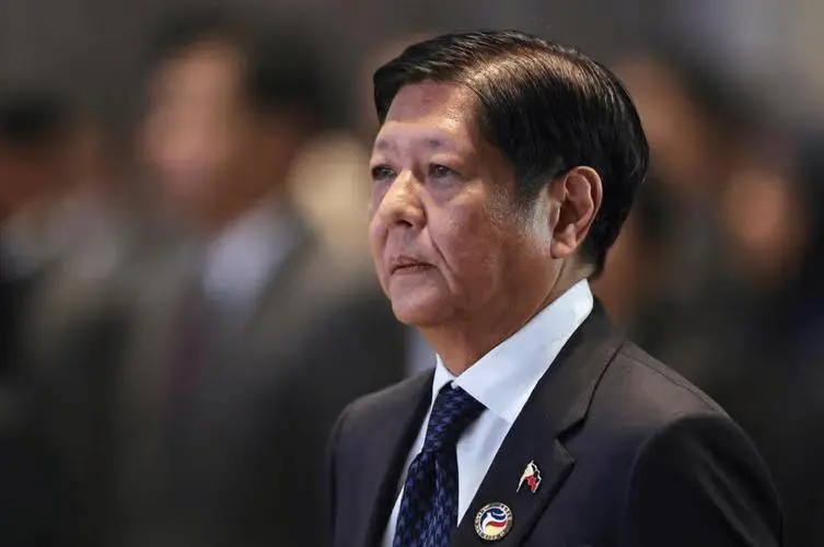 解放军三舰堵国门！环球时报：就是在针对菲律宾