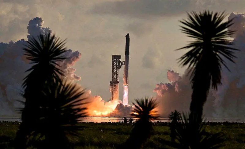 第14次试飞成功 SpaceX星舰首入地球轨道