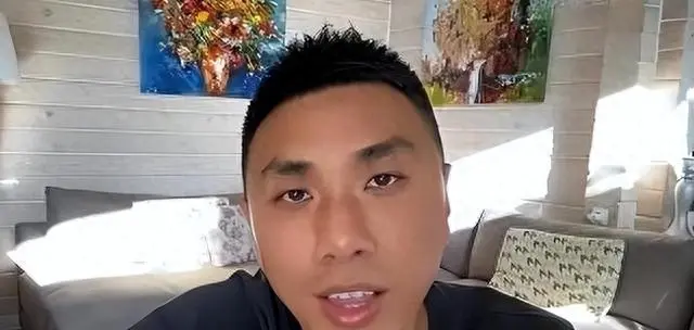 娶乌克兰美女11年后离婚，如今两人境遇天差地别