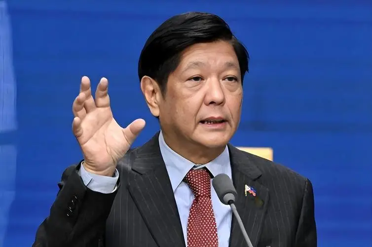 解放军三舰堵国门！环球时报：就是在针对菲律宾