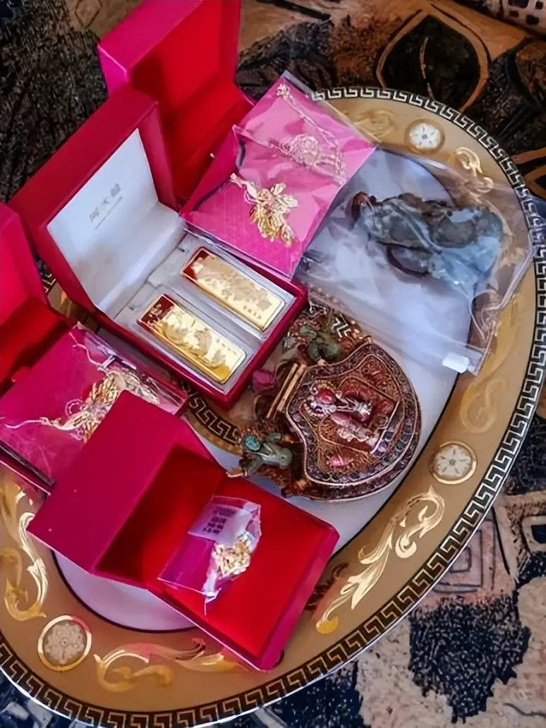 印度女工程师新婚几个月后自杀！婚礼花31万，还被逼买车