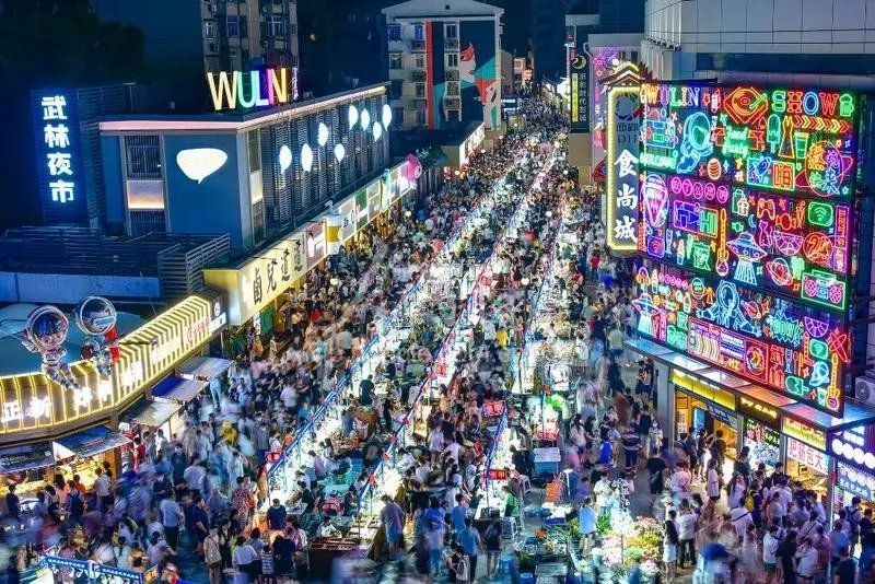 宝马都曾被晾在门口，一晚曾花掉二百万，杭州销金窟这回真冷了？
