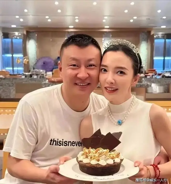 上海名嘴刘彦池：曾是王励勤恋人，两度嫁入豪门