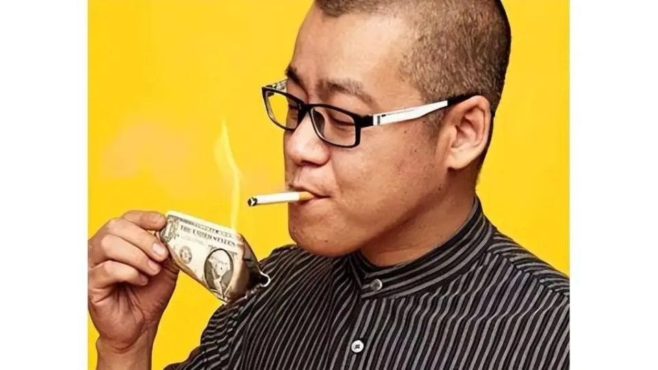 15年前，新东方一老师用全部积蓄买下10万个比特币，现在过得咋样