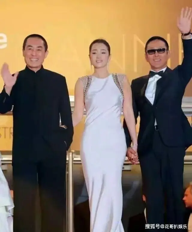 巩俐被污名三十年，张艺谋才是无情人