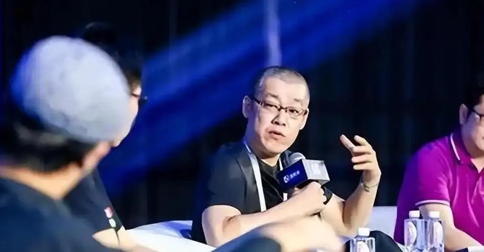 15年前，新东方一老师用全部积蓄买下10万个比特币，现在过得咋样