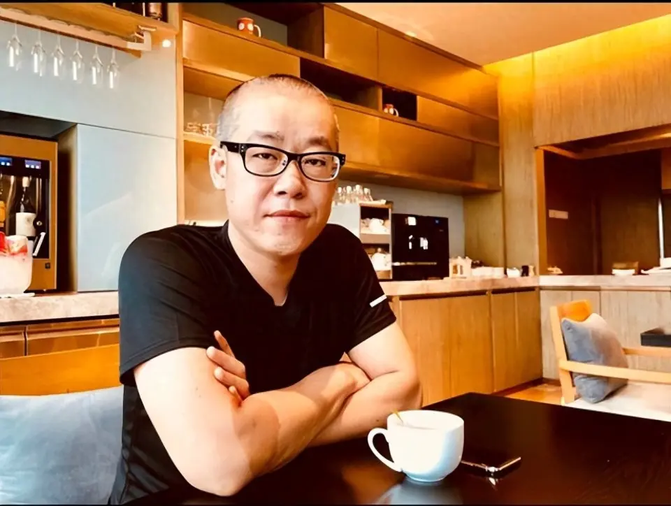 15年前，新东方一老师用全部积蓄买下10万个比特币，现在过得咋样