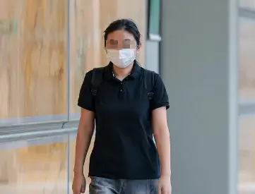 新加坡73岁富商病逝，女助理取走906万买豪宅被起诉