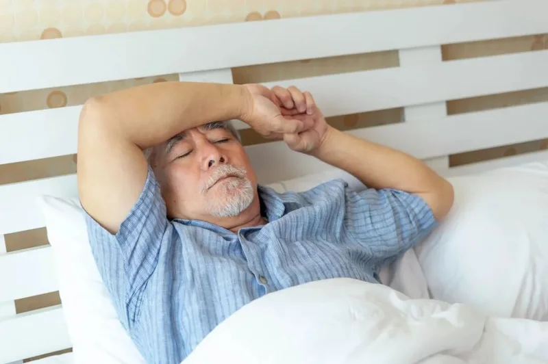 睡眠开始出现这种问题 说明你可能真的老了!