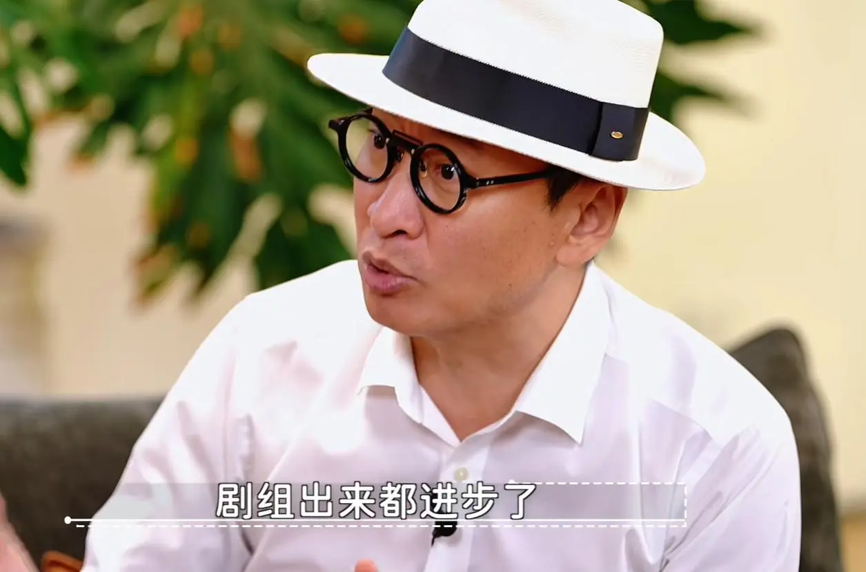 周杰一天只吃一顿饭，56岁未婚没孩子