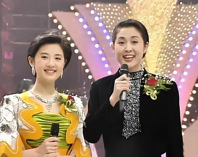 倪萍哥哥退休，为官清廉供不起女儿留学
