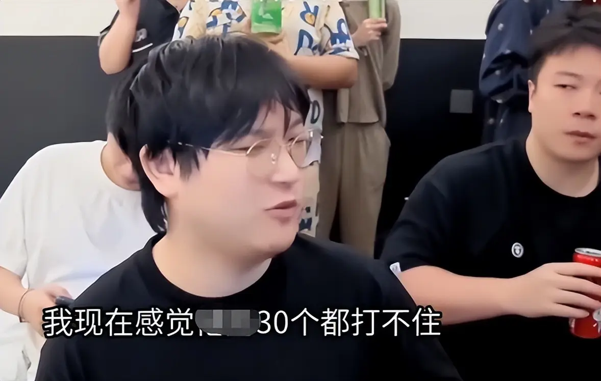 知名博主被网红女友出轨，“捉奸”细节太劲爆