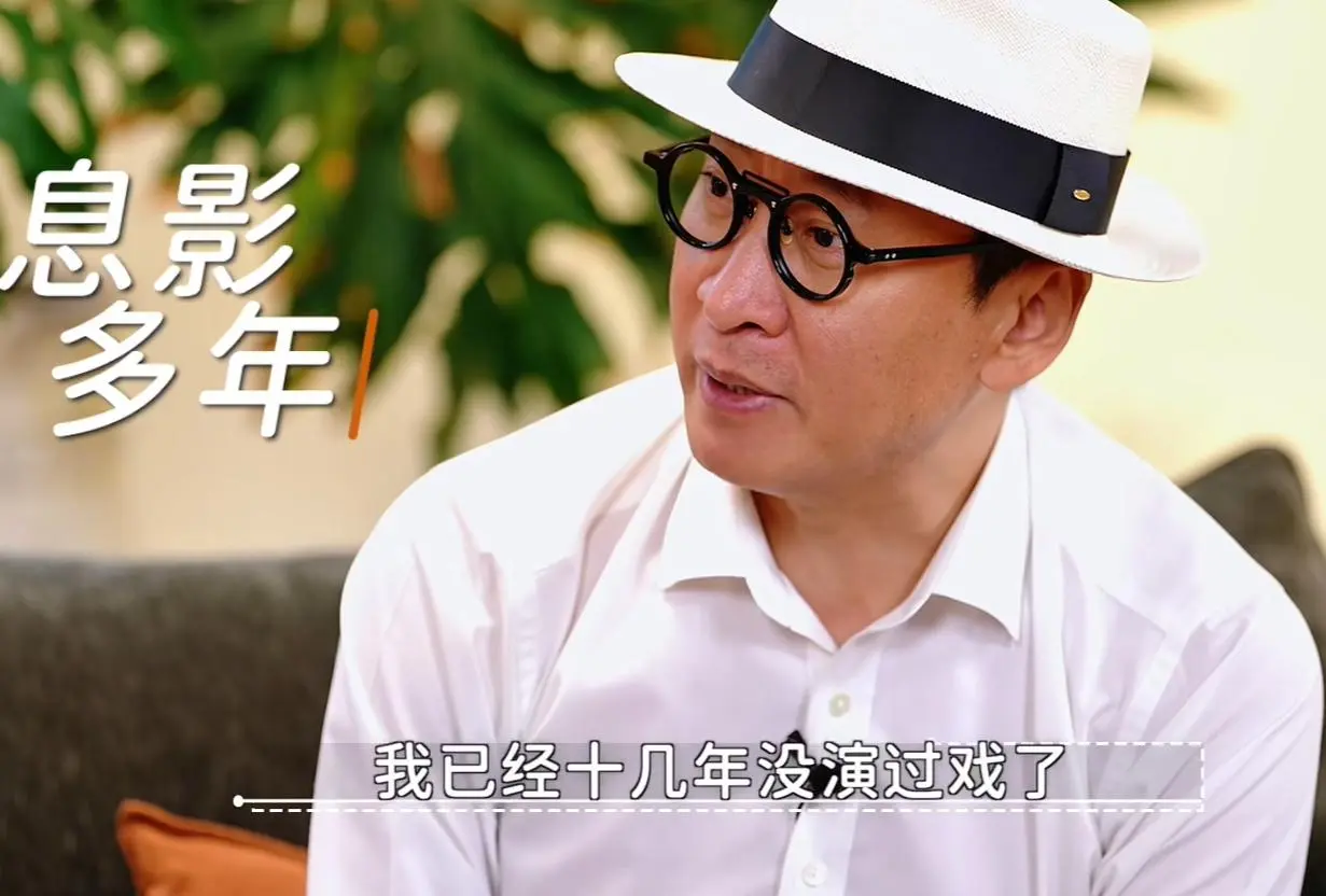 周杰一天只吃一顿饭，56岁未婚没孩子