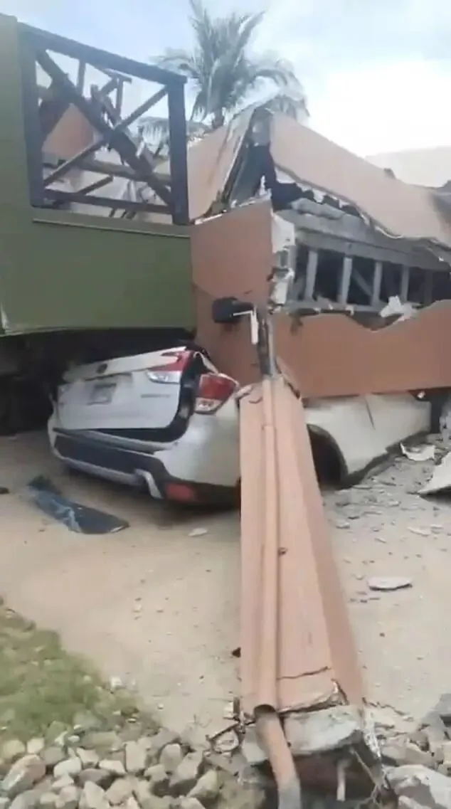 突发! 北美7.7级强震 海啸警报波及9国 楼房倒塌道路开裂 余震超45次!