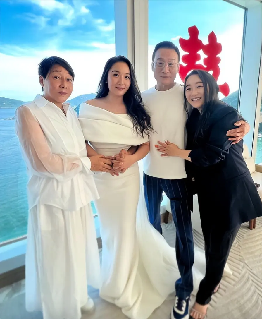 向太：某影帝以前出国撩美女，结婚40年却无绯闻