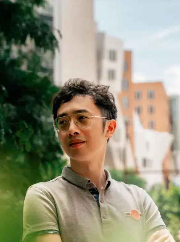 首个细胞重编程疗法试验，两名青光眼患者视力改善