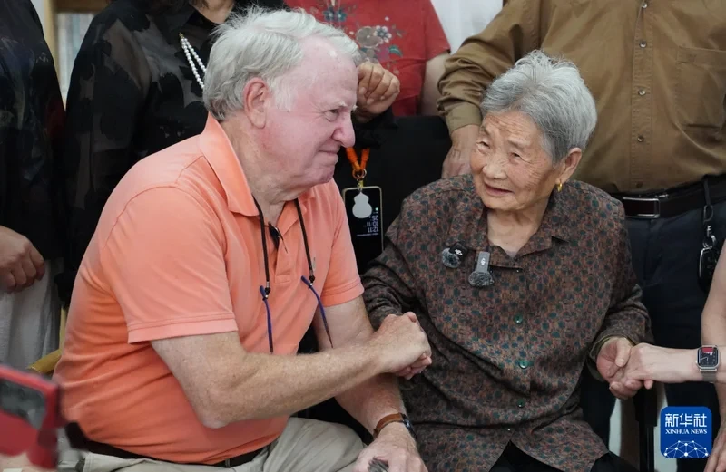 “我的命是中国人救的 一定要回去感谢他们”