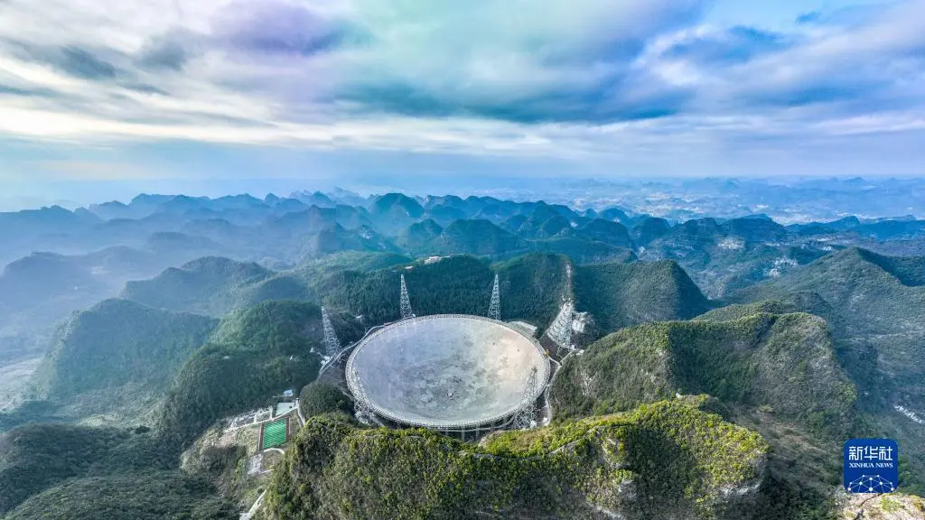 中国天眼沦为捞金工具，付费可带手机进入