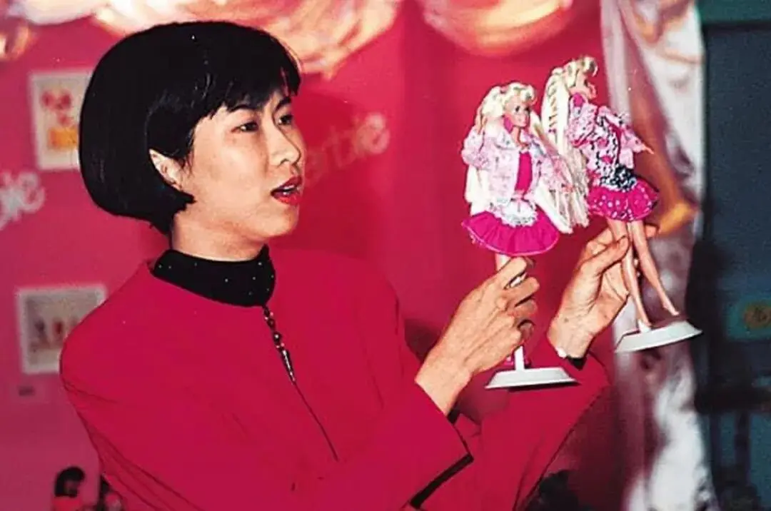 57岁被裁后，一个女高管的狂飙