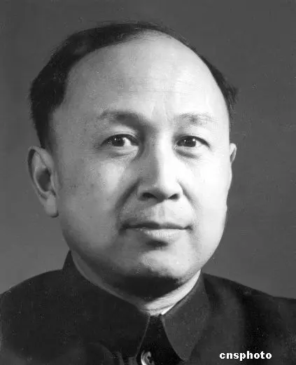 一份诺奖，竟炸出中国千年来最牛家族？