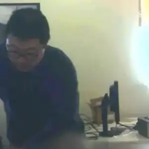 遭男同事投毒一年多 华人女子身体被毁 嫌犯轻判 父亲去世