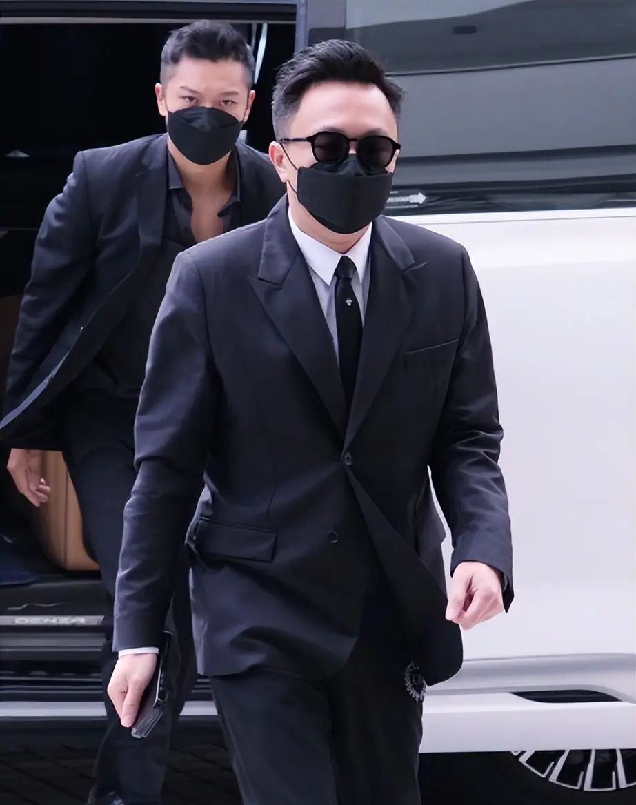 蔡天凤公公出庭，曝儿子儿媳真实关系，给她8000万投资主要因一点