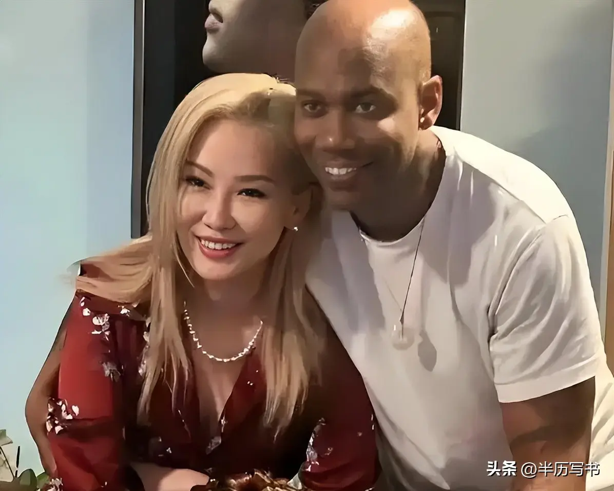 马布里定居北京，妻子竟是熟悉的她