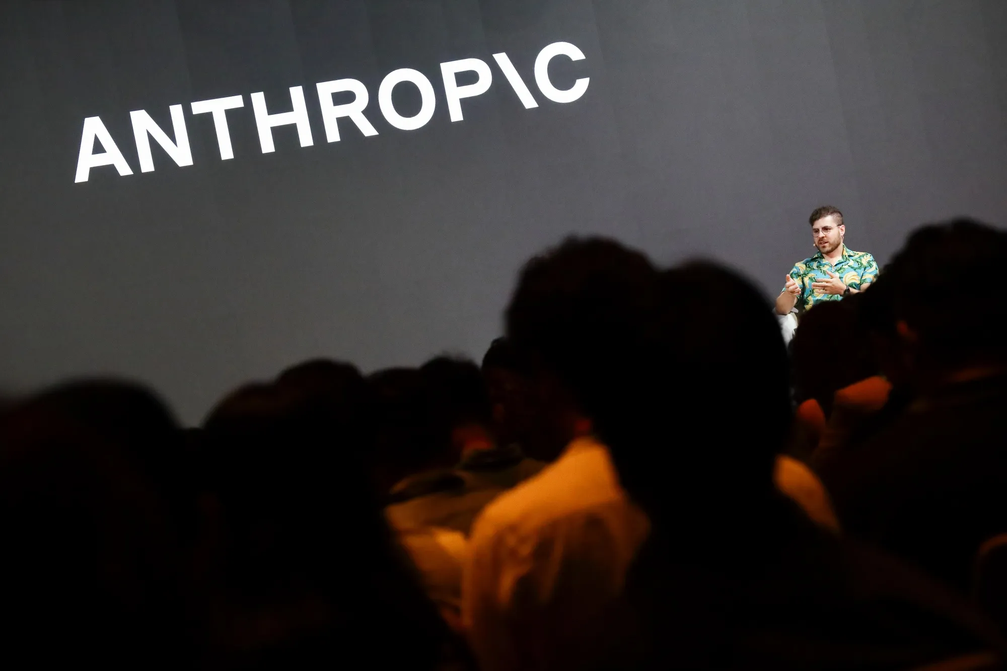 Anthropic签署加拿大首个数据中心协议　吸引逾100亿元投资