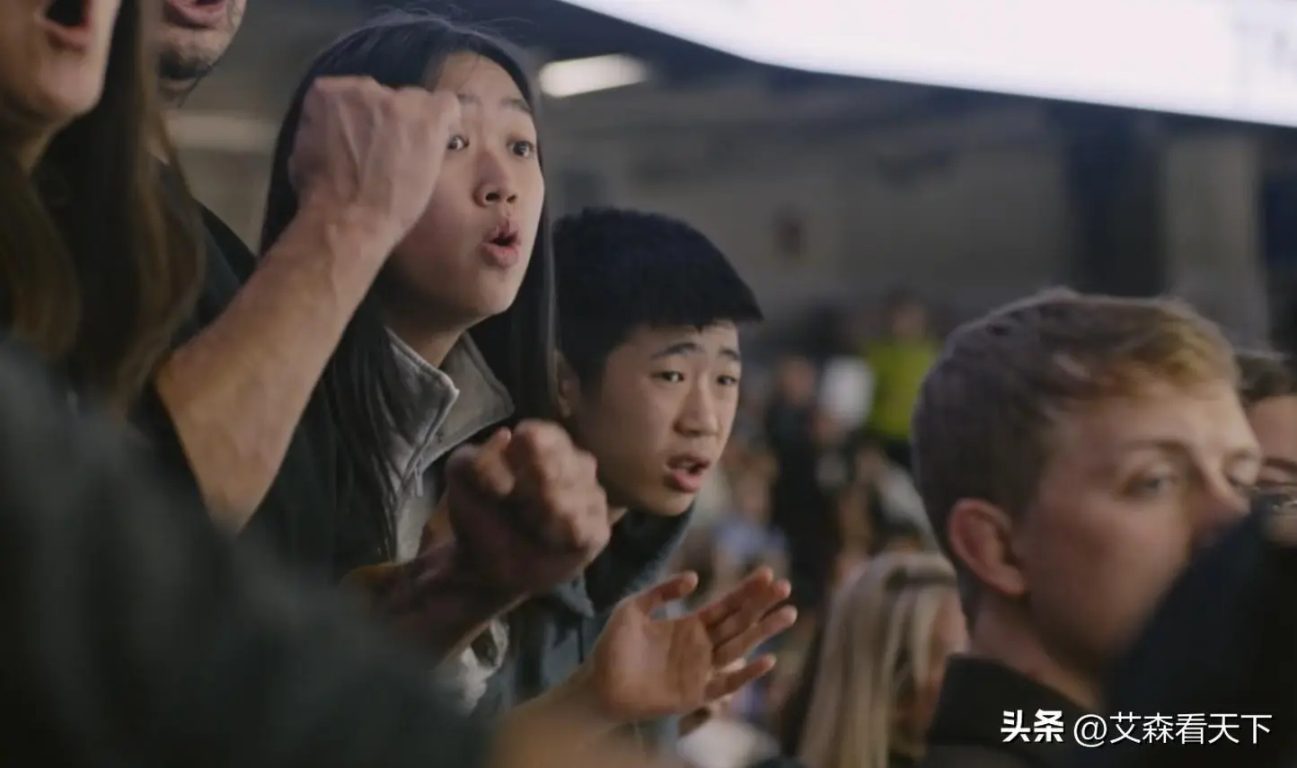 温哥华华裔二代打冰球，到底在承受什么？