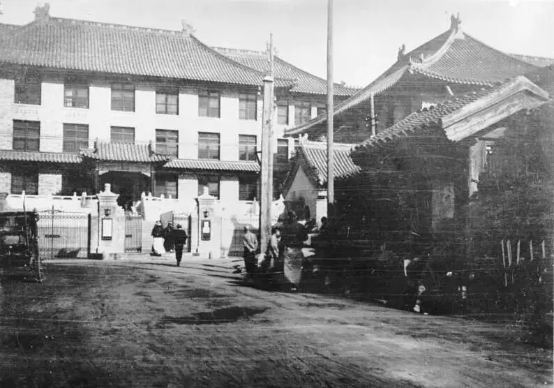 外交官养女在城墙根下被杀害掏空内脏 凶手至今成谜