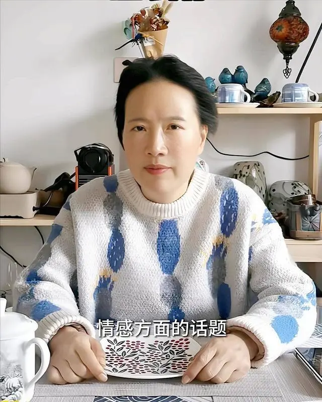 财经大神叶檀立遗嘱，丈夫定居美国，身家过亿