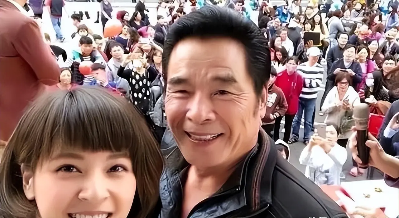 他前后娶“6个老婆”，每人每月7万零花钱，71岁娶第七房小娇妻