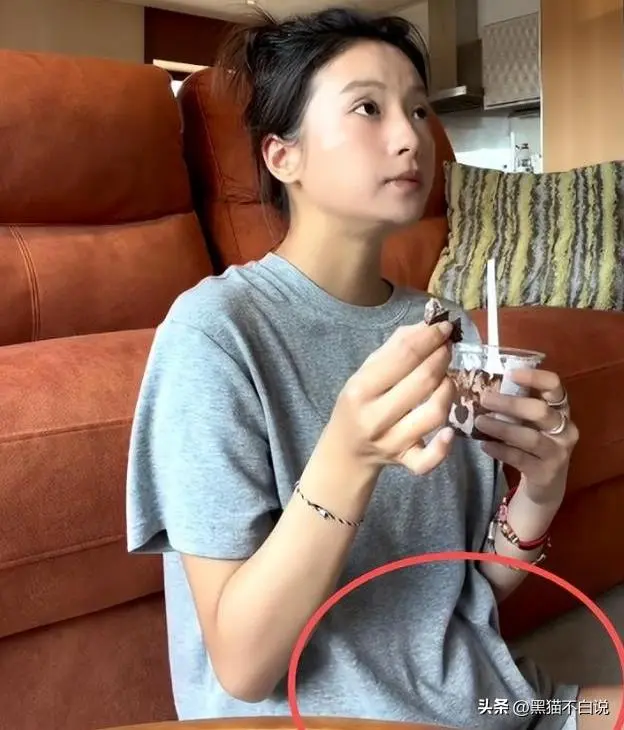 大肚遮不住！曝95花与大13岁知名导演结婚！