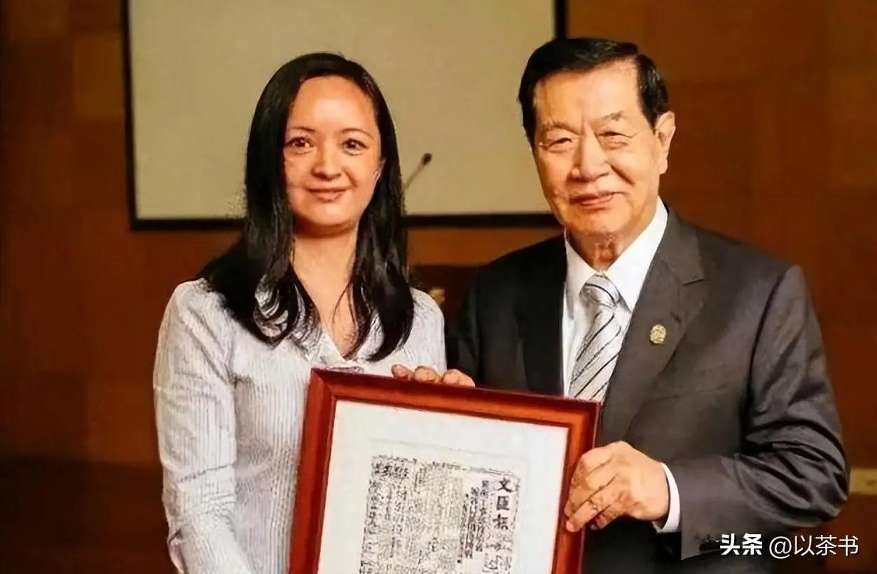 李昌钰87岁去世，儿女捐全部遗产不分割