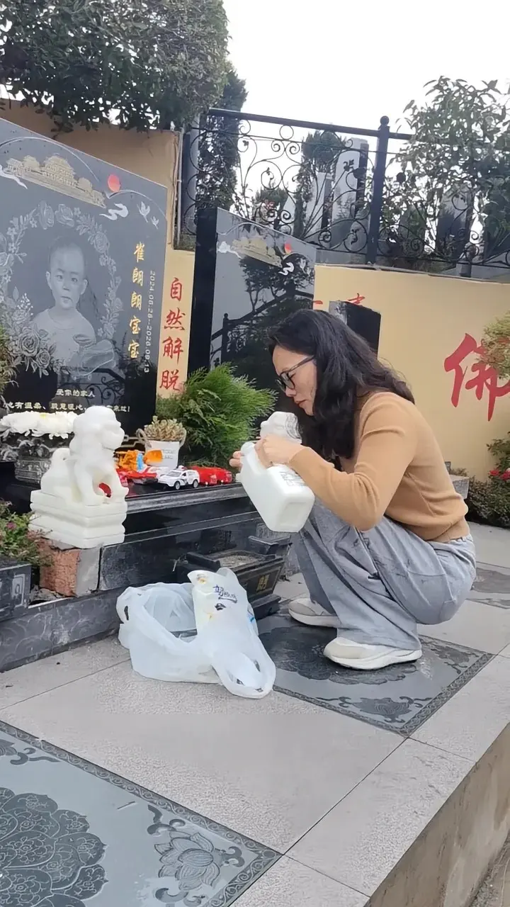 重庆男放狗12分钟独留2岁子在家坠亡  妻控其过失致死追究刑责