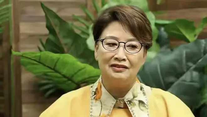 69岁香港知名女星开始着手安排身后事