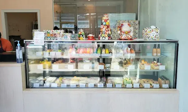 加拿大华人网红蛋糕店宣布: 本周末连关两家店! 曾吸引数百人排队