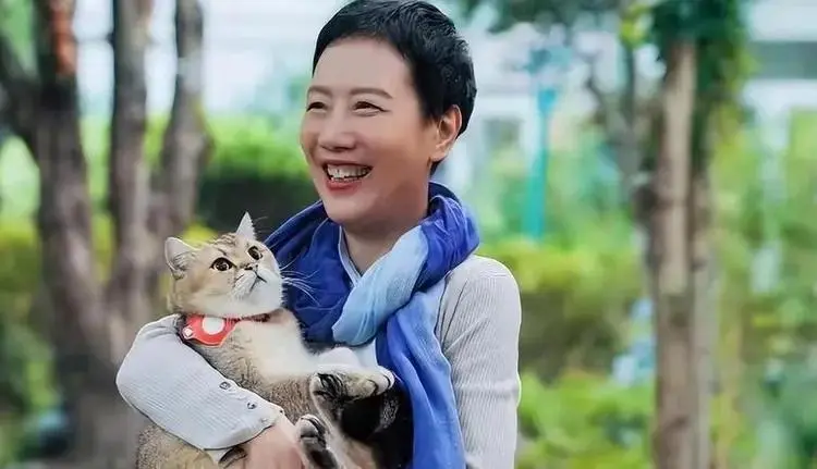 叶檀丈夫定居美国长期分居，身家上亿